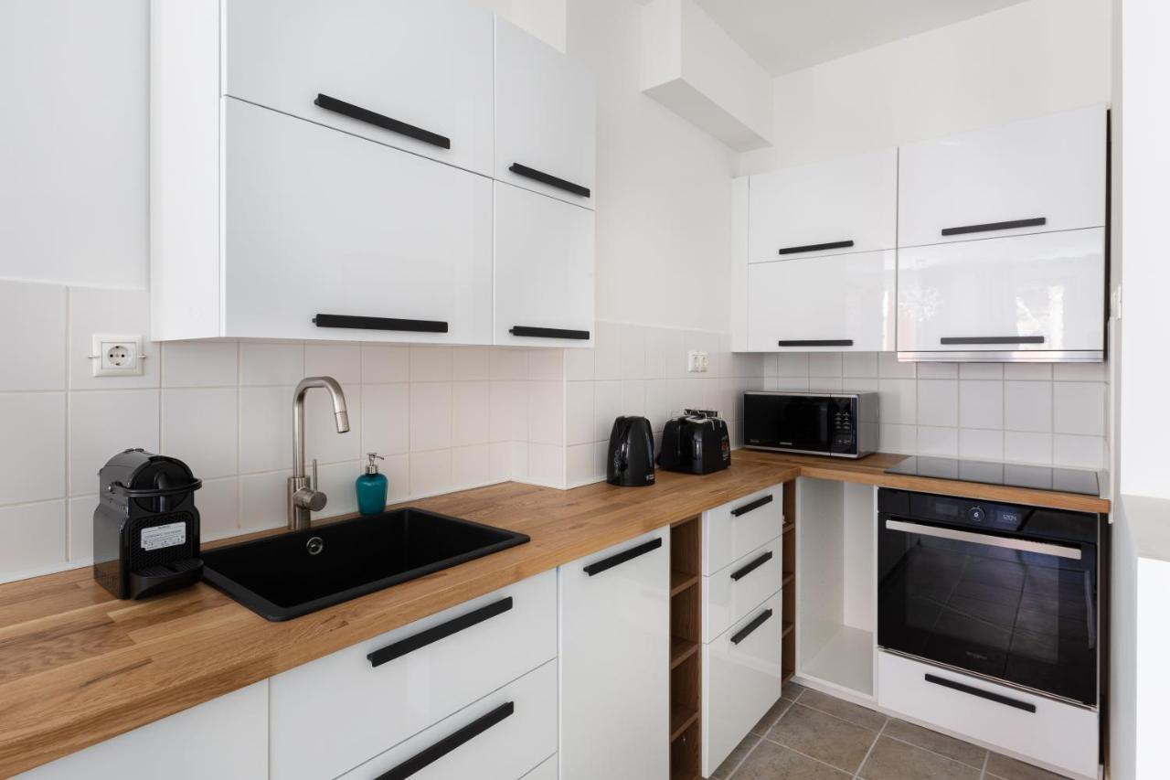 Apartment Lovely 1-bedroom In The Center With Terrace Budapest